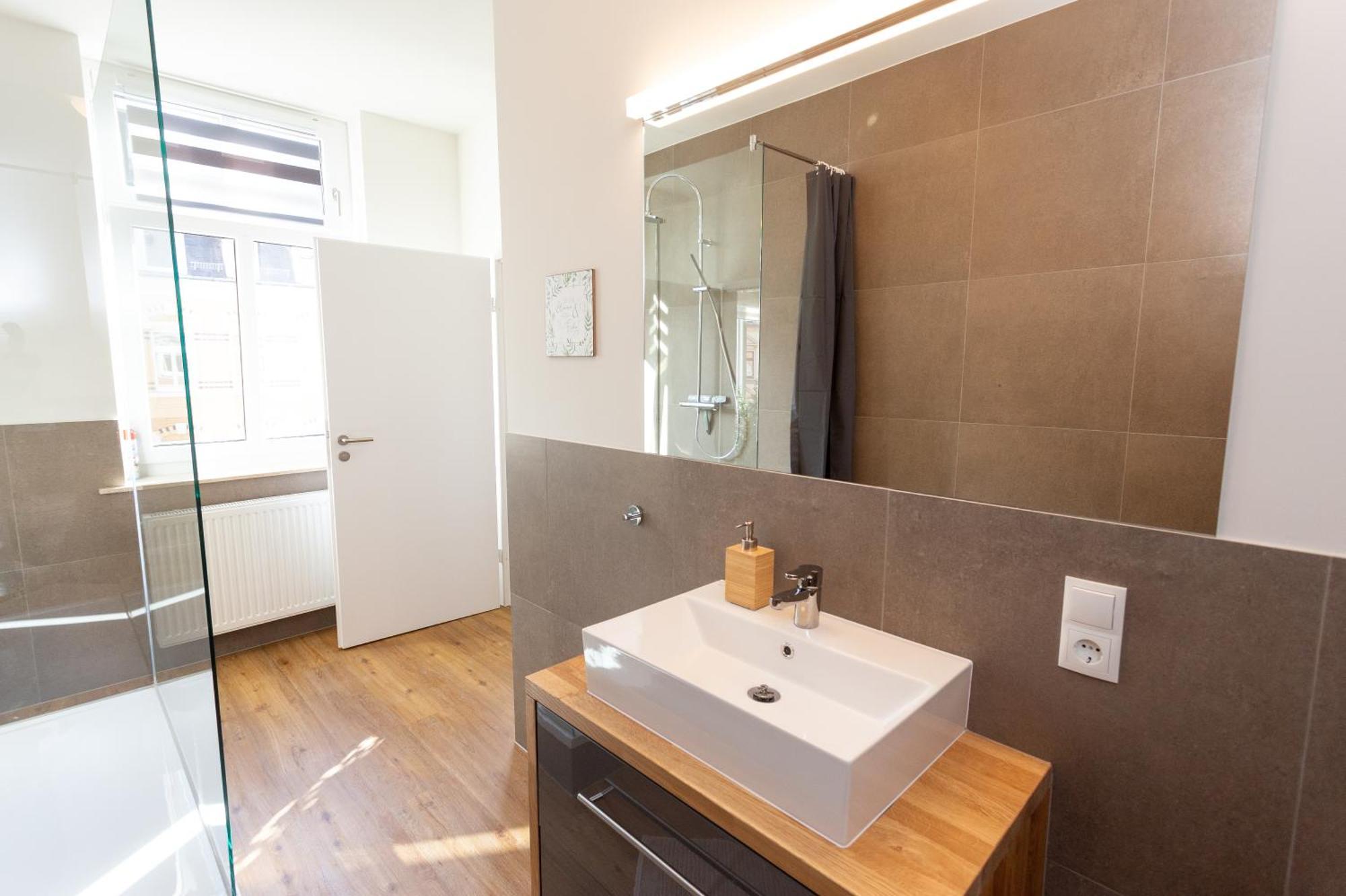 Fullhouse - Zwickau - F45 Apartments - Smarttv - Nespresso Exterior foto
